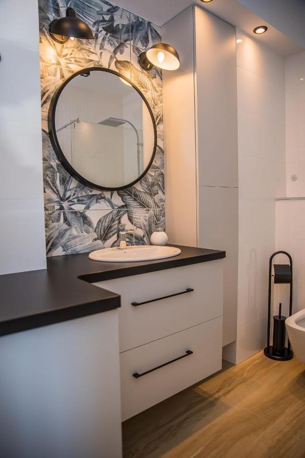 Easy Rent - Plac Targowy